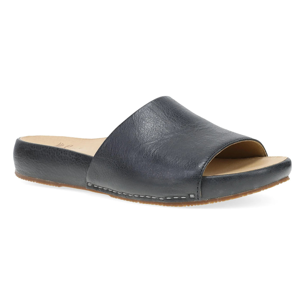 Dansko Twyla Black Leather Sandal