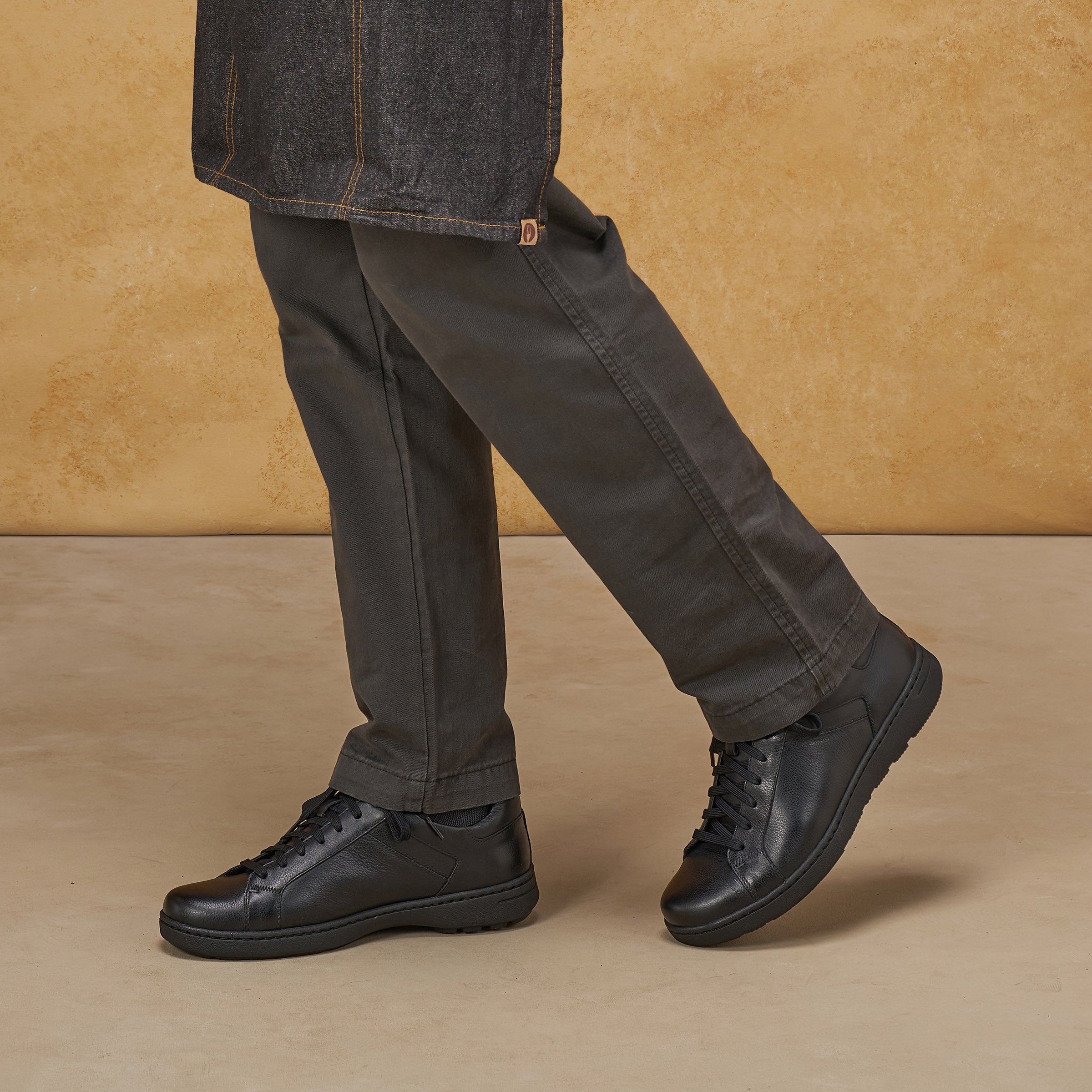 Timothy Black Waterproof