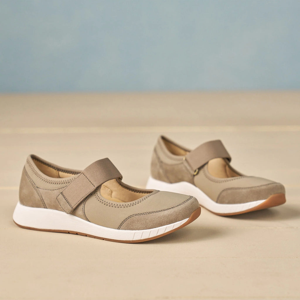 Dansko Carolina
