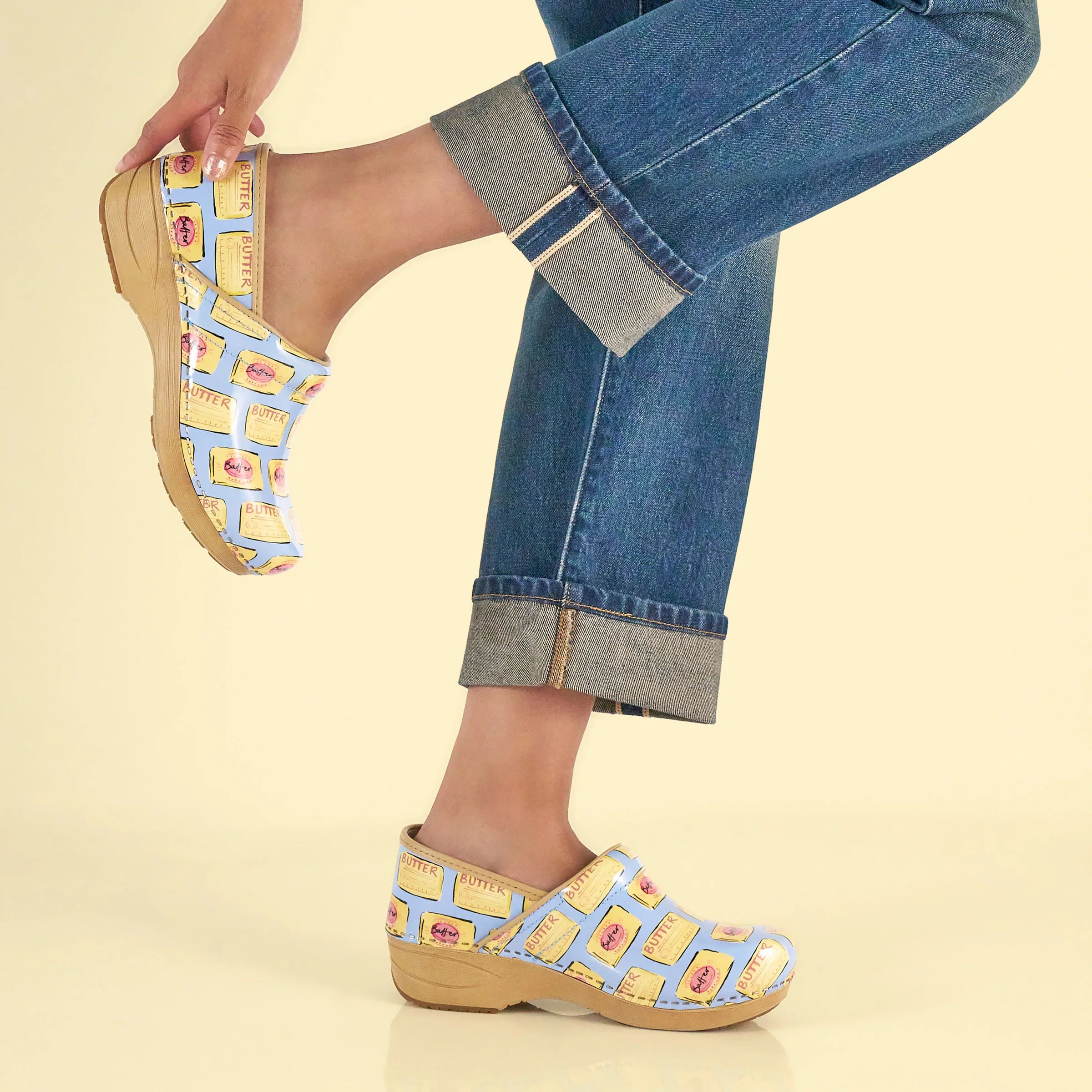 Dansko XP 2.0 Butter Patent Clog