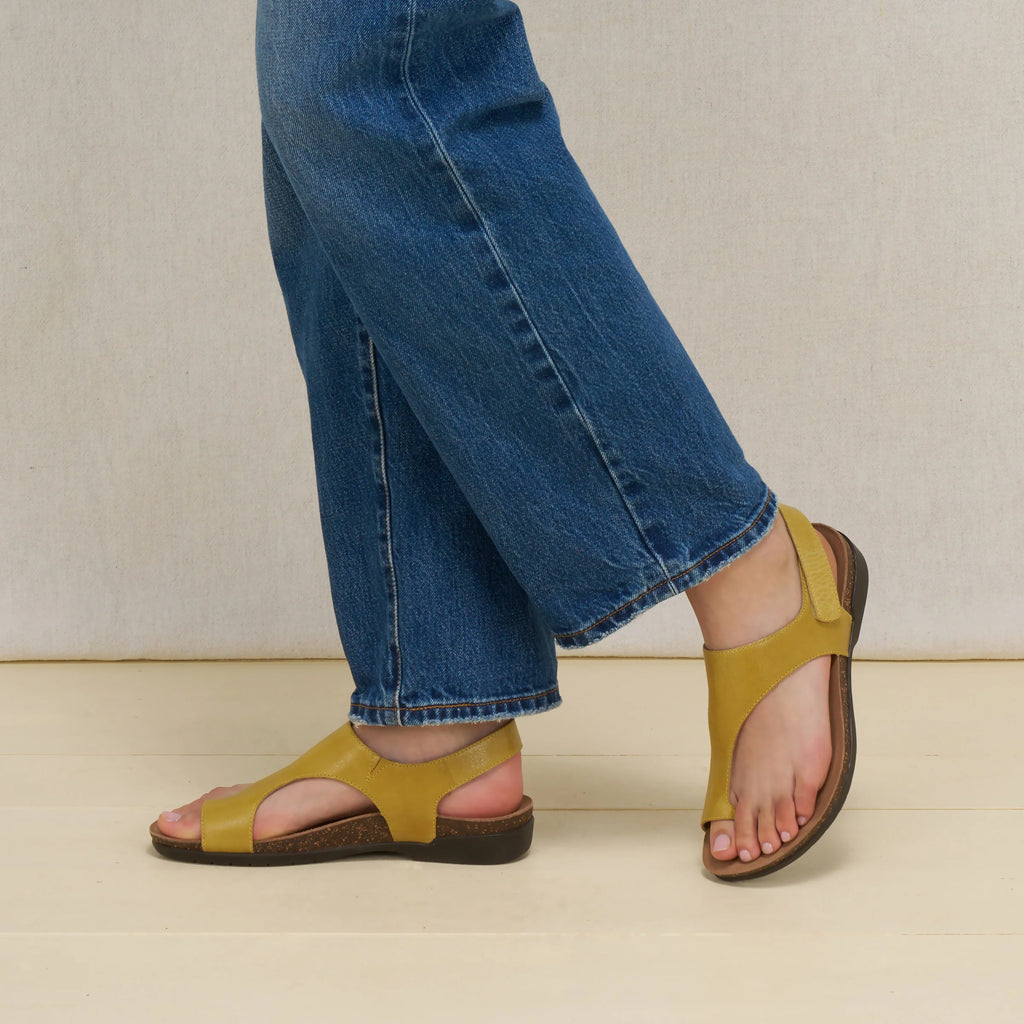 Dansko Reece