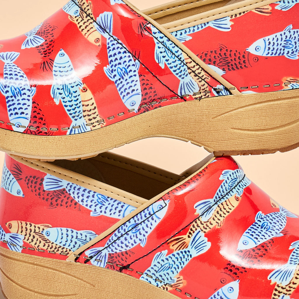 Dansko XP 2.0 Sardines Patent Clog