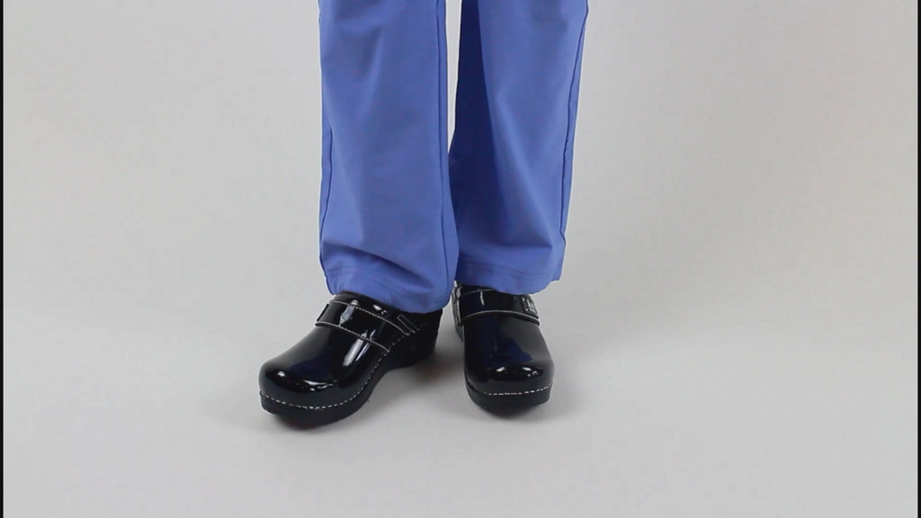 Sanita Lindsey Women's Clog in Black