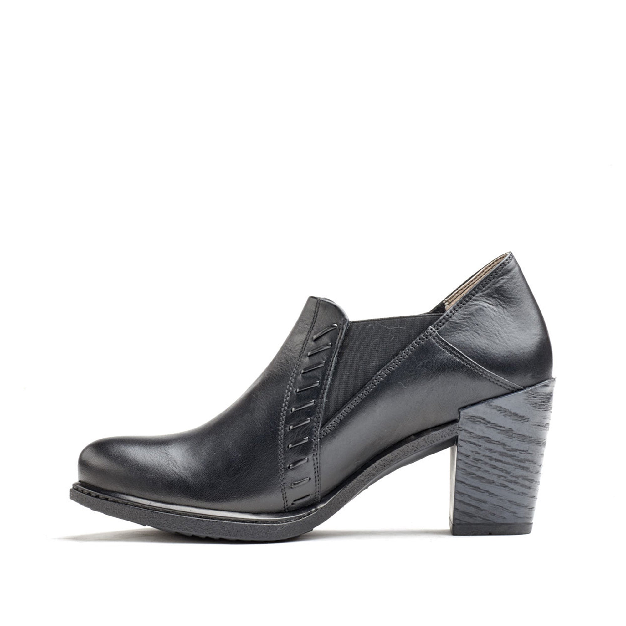 Dromedaris Gina Mid-Heel Leather Pump