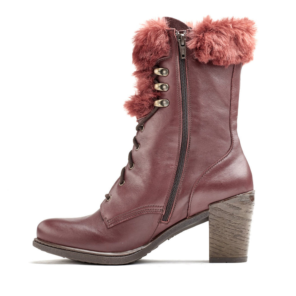 Dromedaris Goldie Leather Mid-Heel Boot