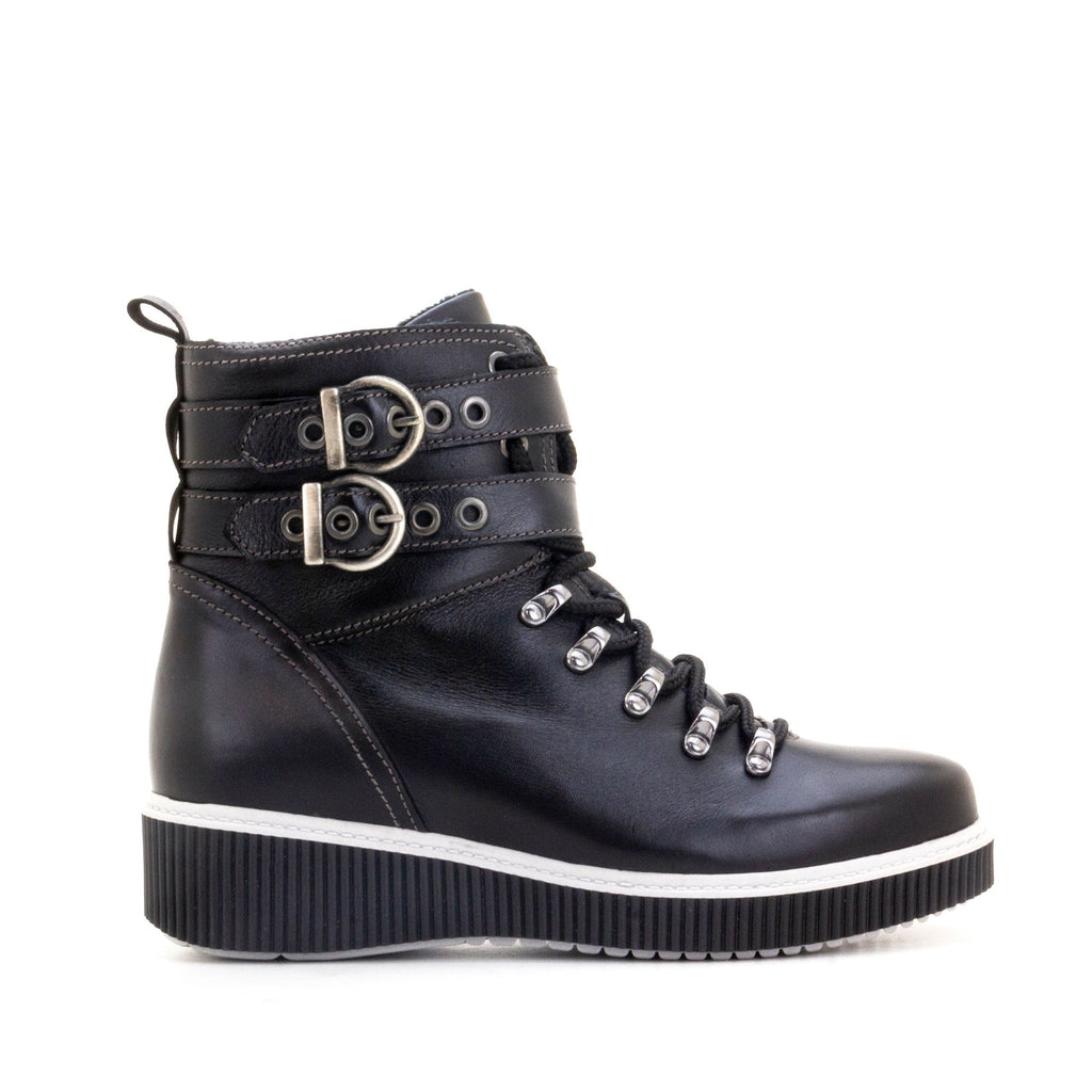 Dromedaris Jessie Leather Wedge Boot