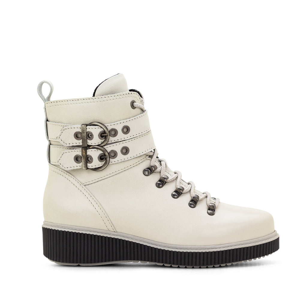 Dromedaris Jessie Leather Wedge Boot