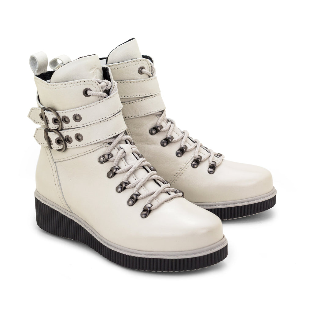 Dromedaris Jessie Leather Wedge Boot