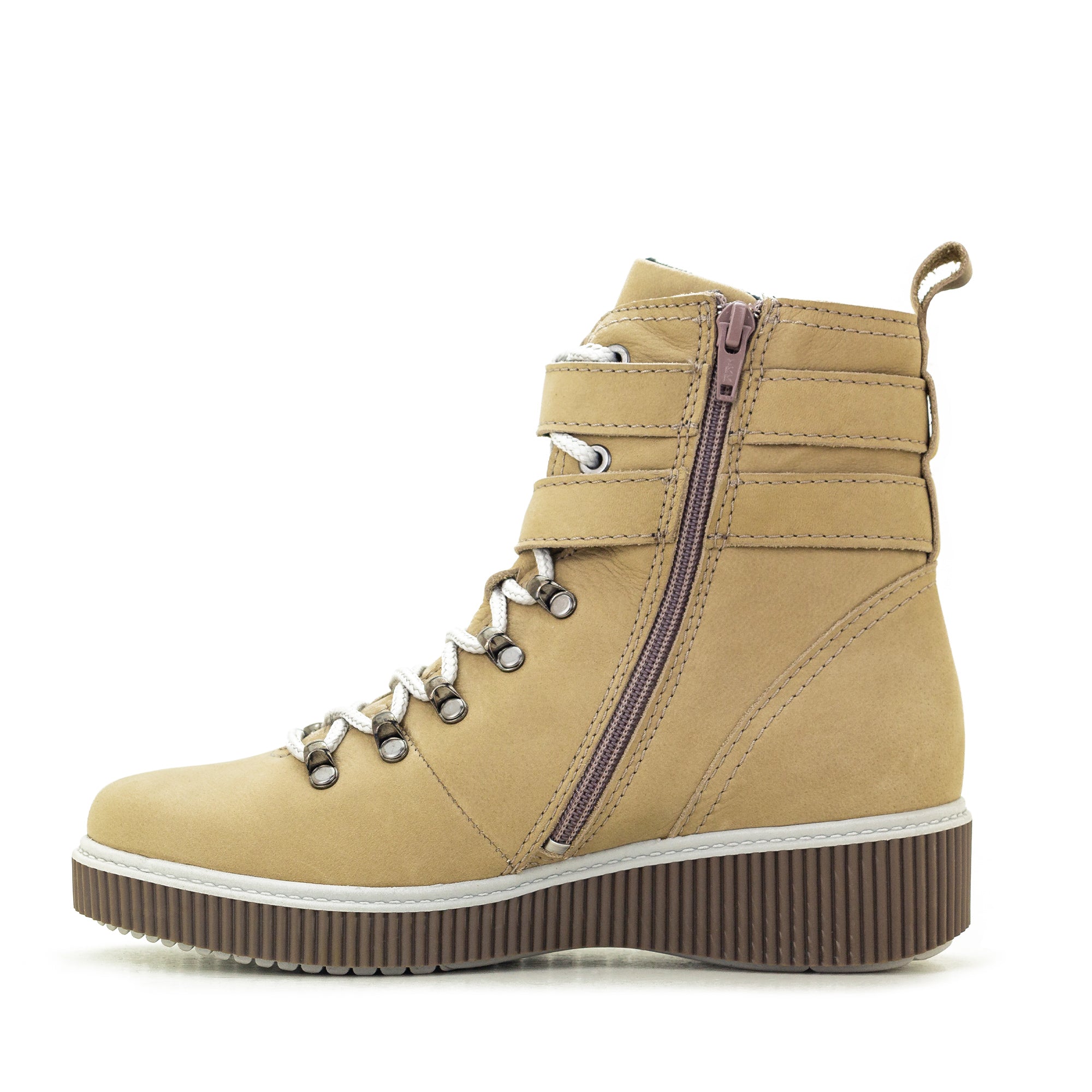 Dromedaris Jessie Leather Wedge Boot