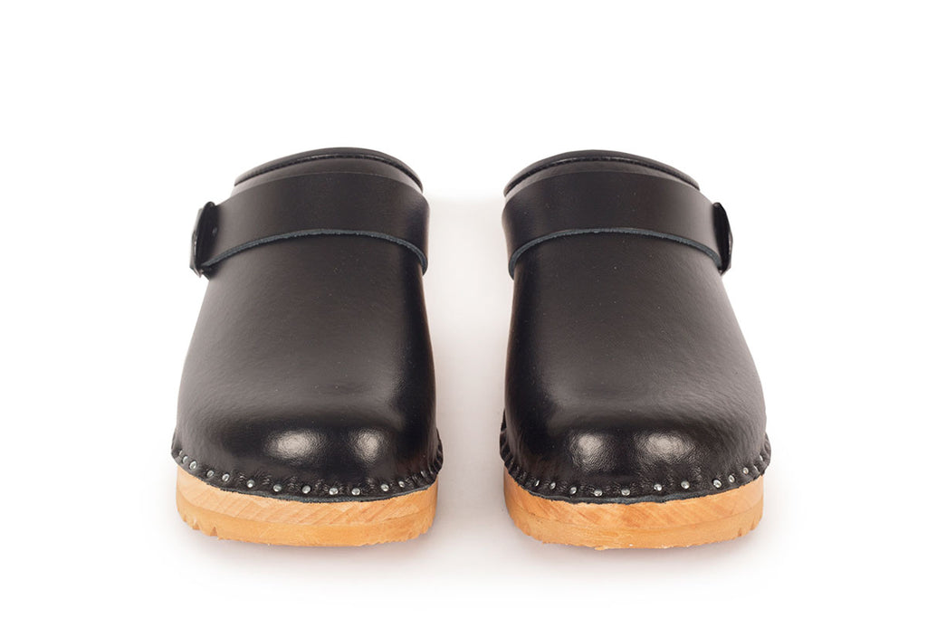 Troentorp Johansson Black