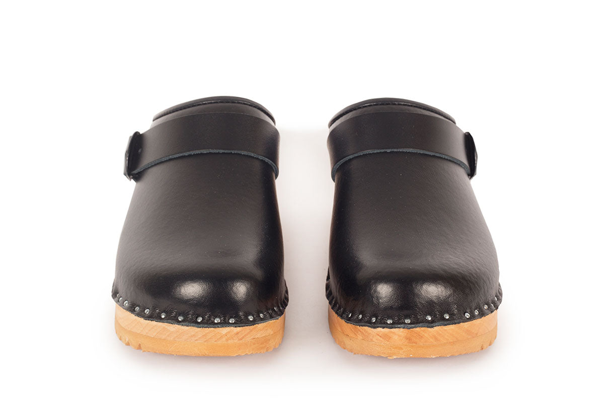 Troentorp Johansson Black