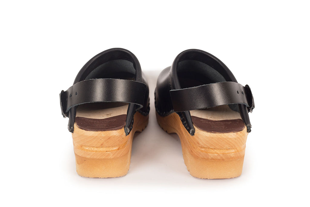 Troentorp Johansson Black