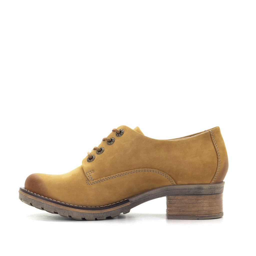 Dromedaris Kaley Lace-Up Nubuck Shoes