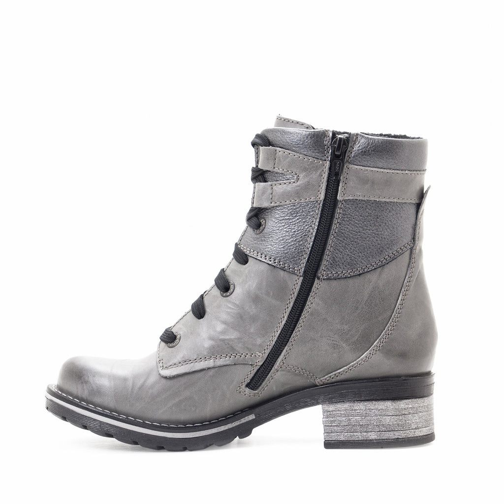 Dromedaris Kara Metallic Scrunched Leather Boot