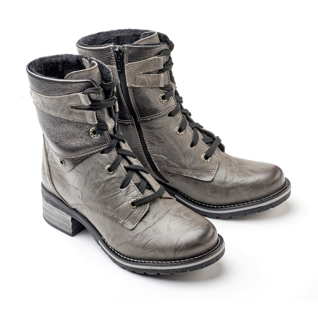 Dromedaris Kara Metallic Scrunched Leather Boot