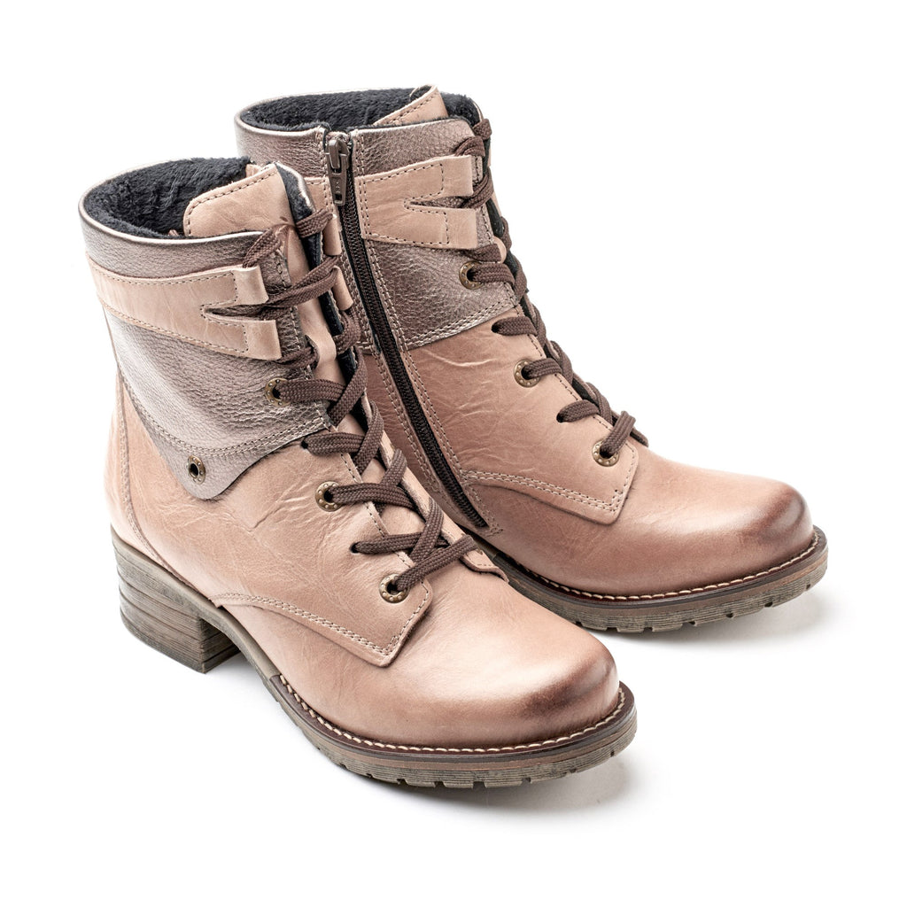 Dromedaris Kara Metallic Scrunched Leather Boot