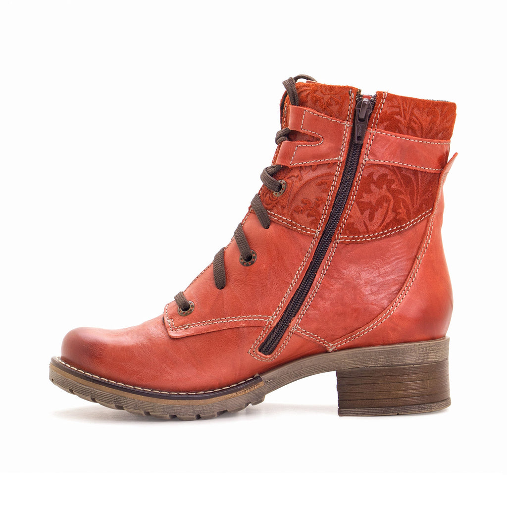 Dromedaris Kara Scrunched Leather & Printed Suede Boot