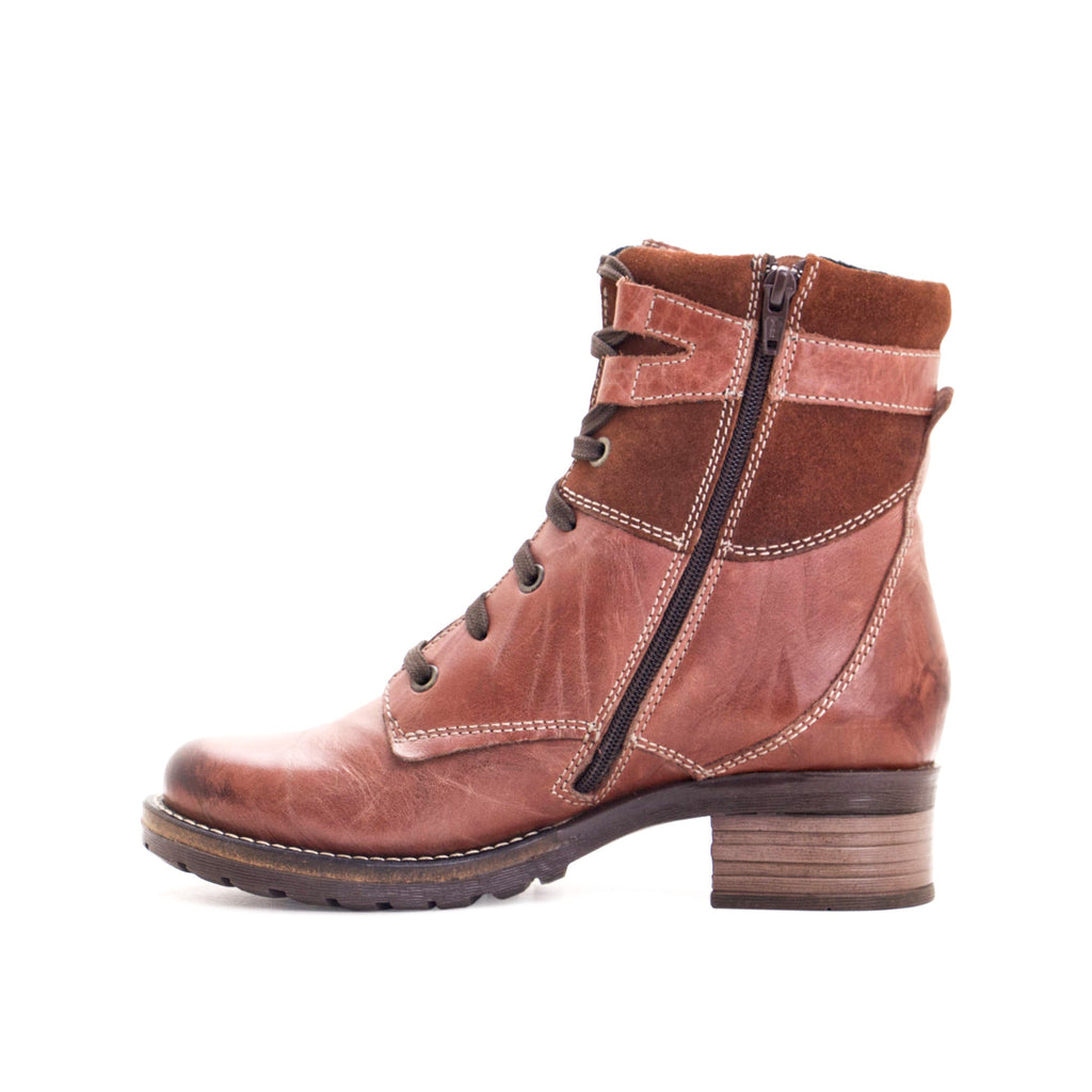 Dromedaris Kara Scrunched Leather & Suede Boot