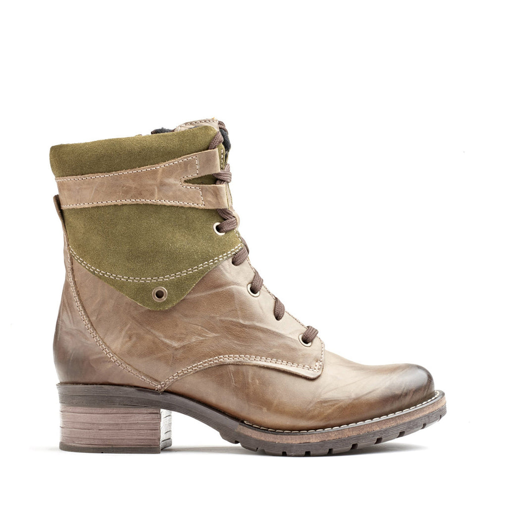 Dromedaris Kara Scrunched Leather & Suede Boot