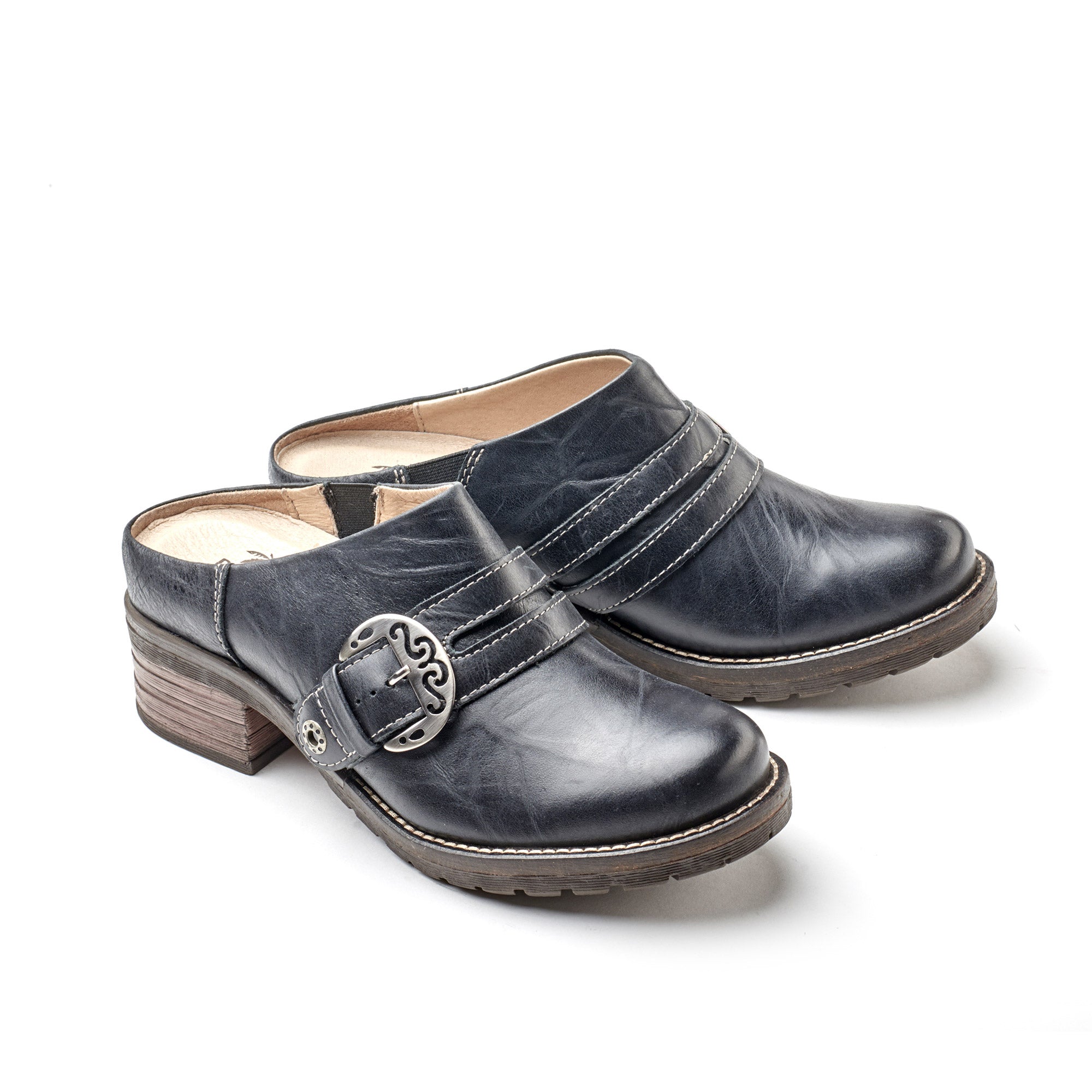 Dromedaris Karina Scrunched Leather Clog Mule