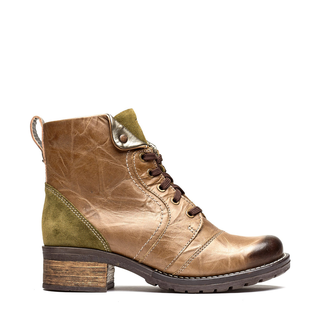 Dromedaris Karissa Scrunched Leather & Suede Boot