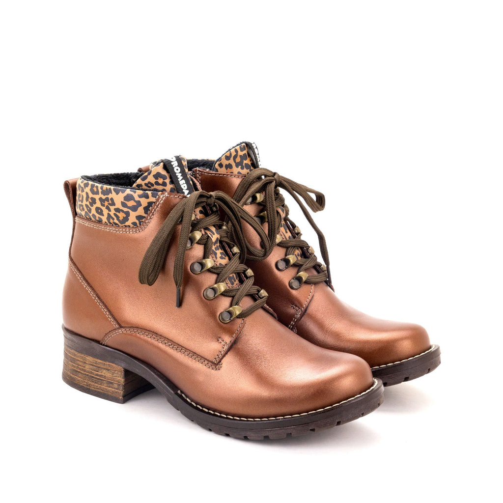 Dromedaris Karolina Metallic Leather Lace-Up Bootie
