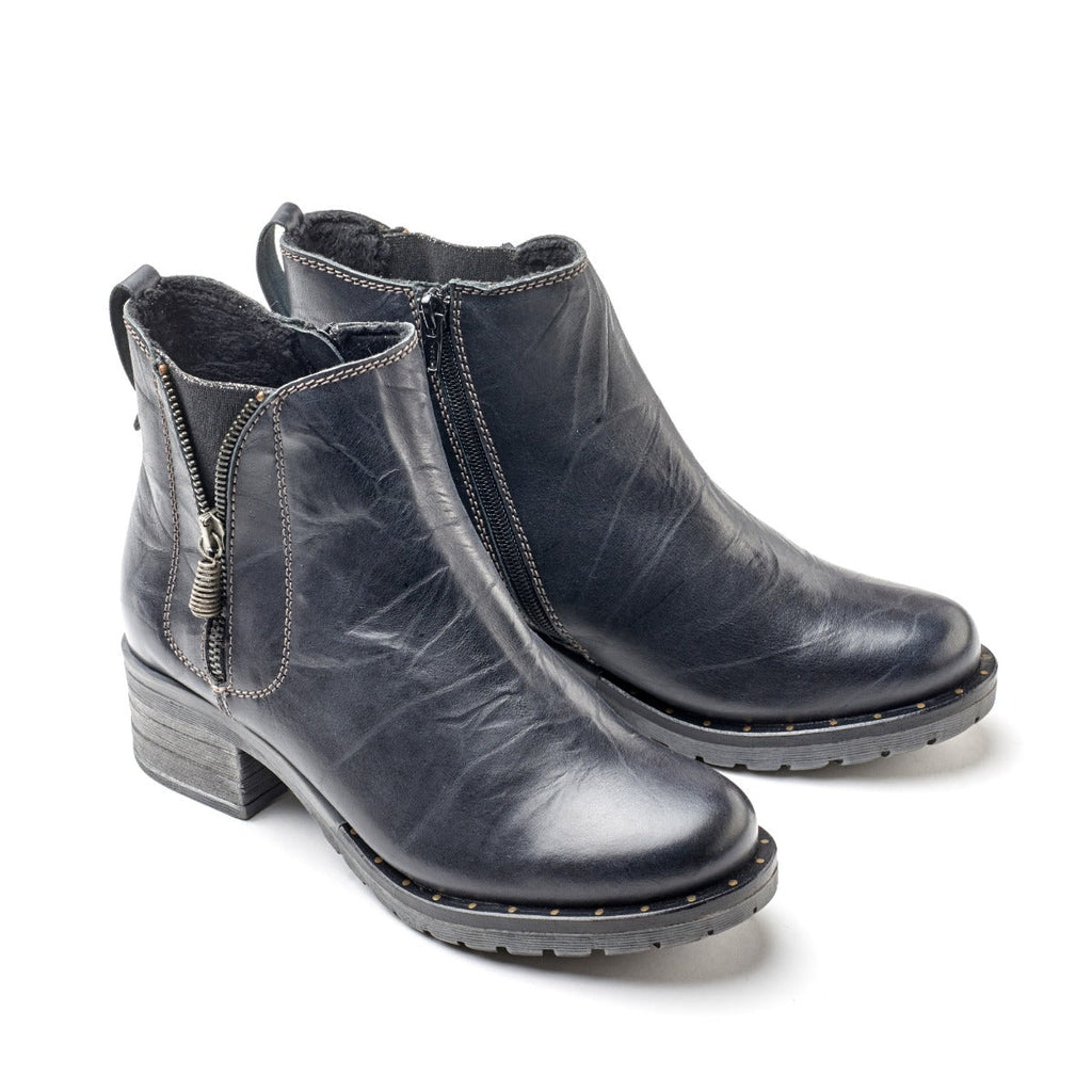 Dromedaris Kelyn Scrunched Leather Bootie