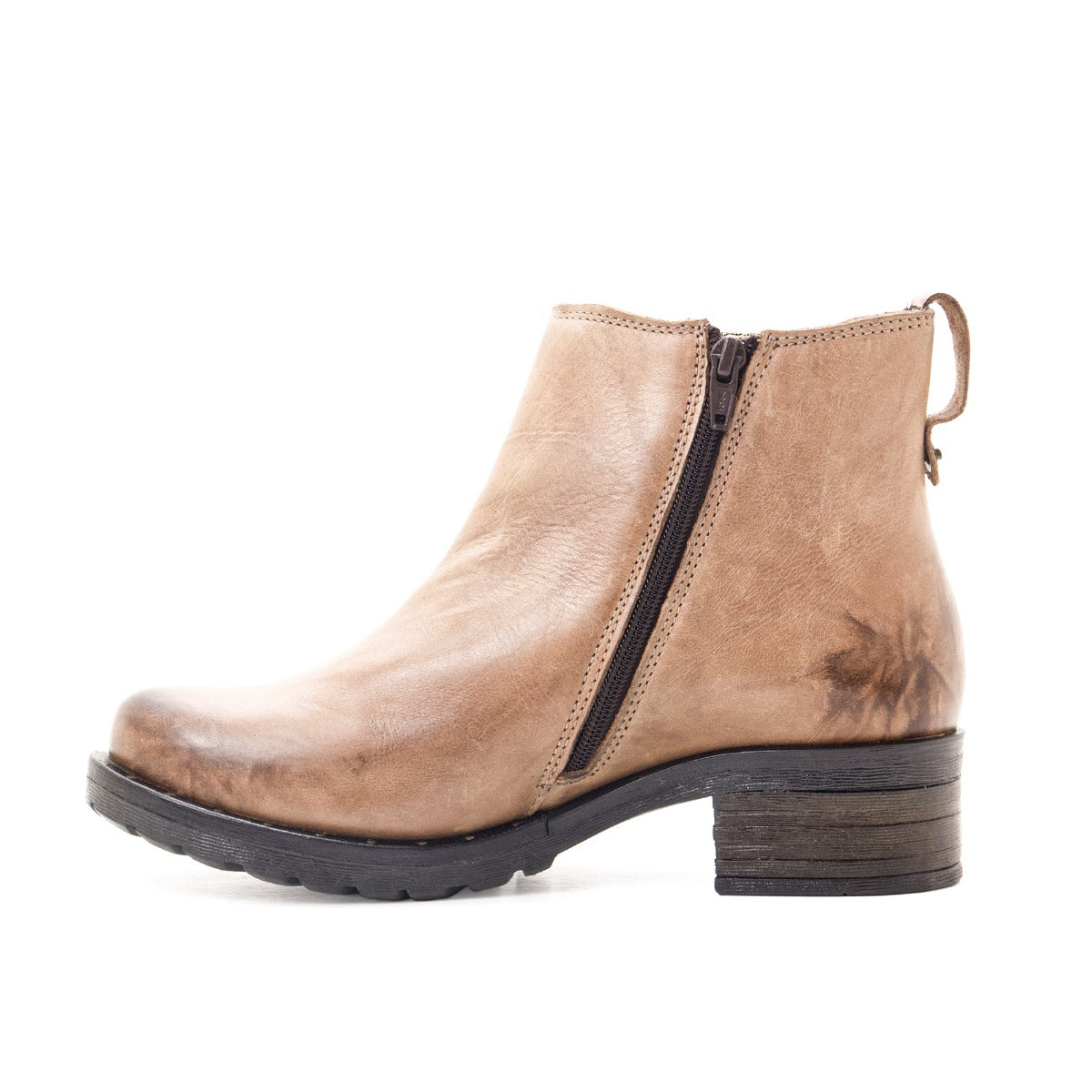 Dromedaris Kelyn Scrunched Leather Bootie