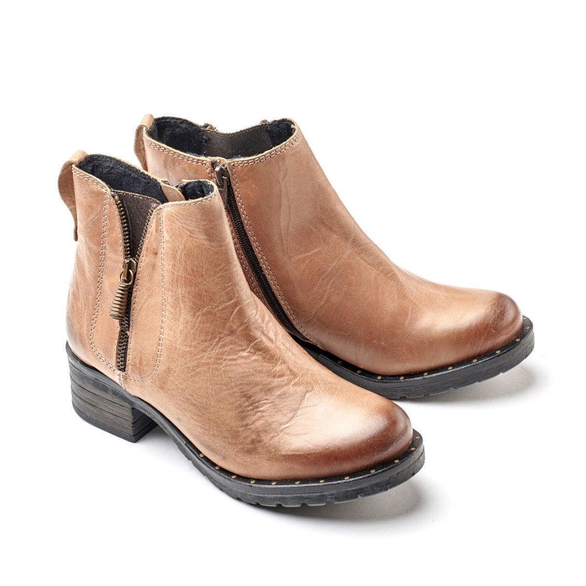 Dromedaris Kelyn Scrunched Leather Bootie