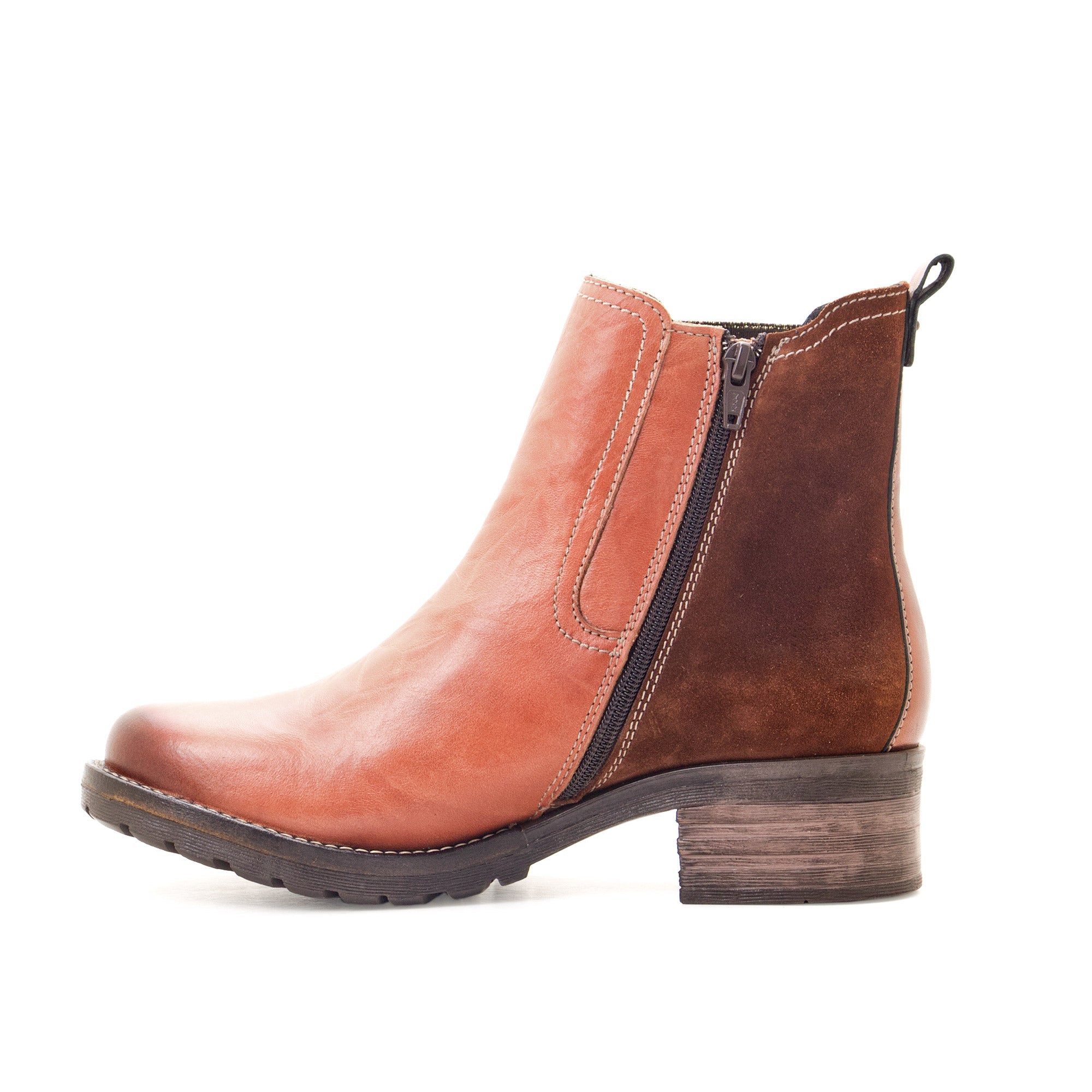 Dromedaris Kourtney Scrunched Leather Chelsea Boot