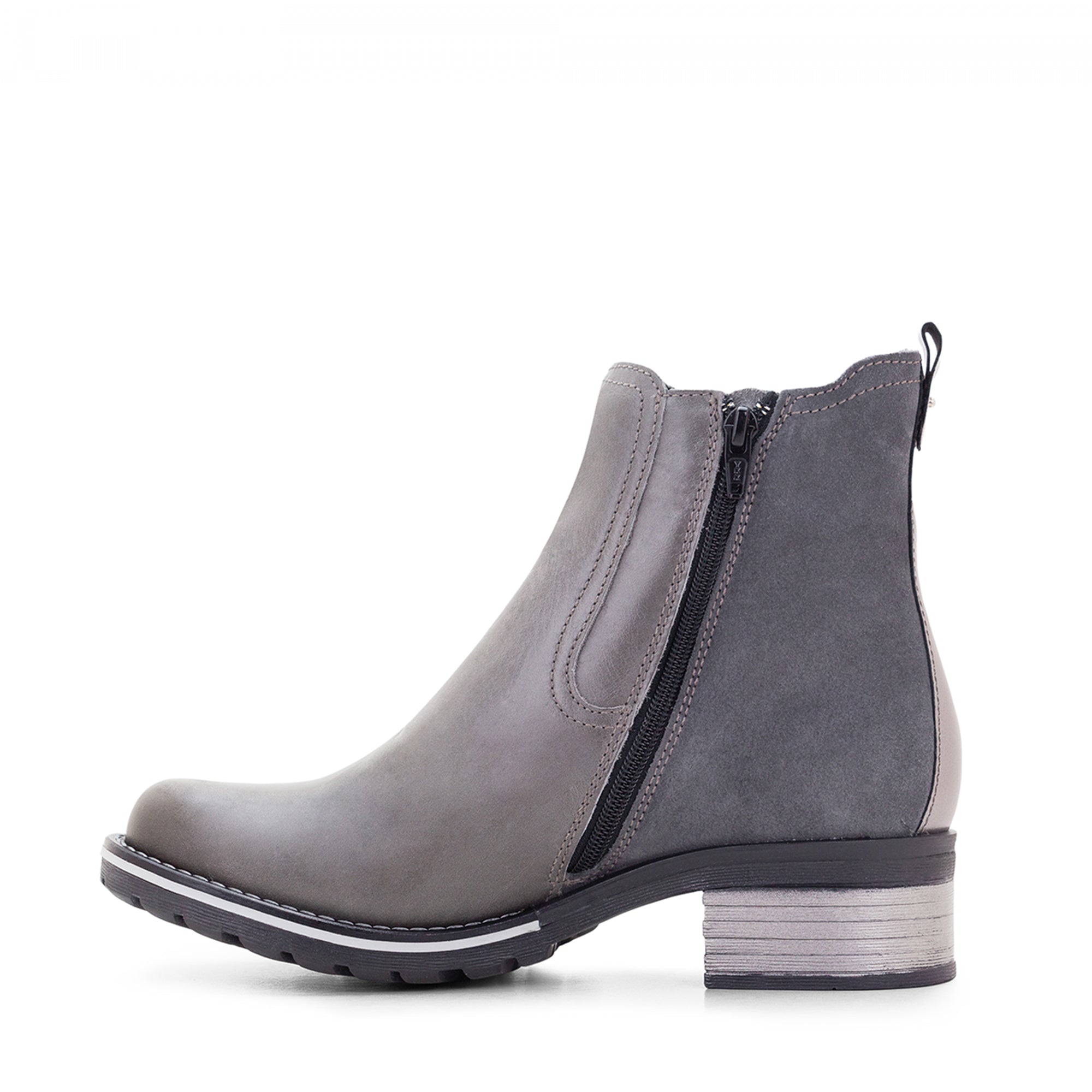 Dromedaris Kourtney Scrunched Leather Chelsea Boot