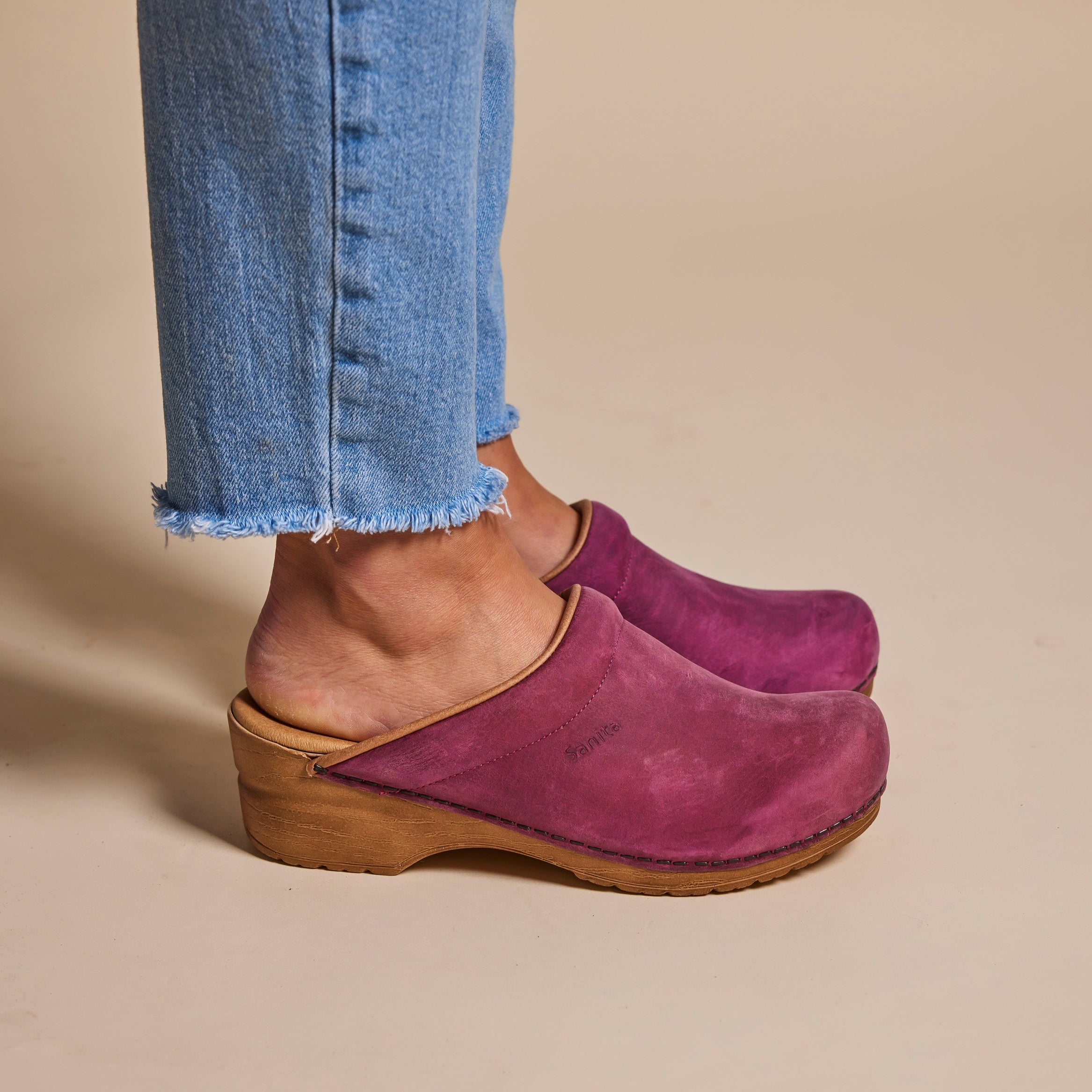 Sanita Ellis Women's Clog in Fuchsia