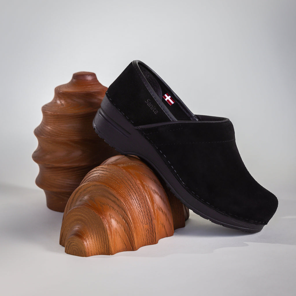 Sanita Hinsdale Women's Vegan Clog in Black