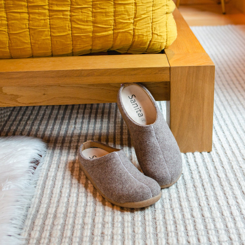 Sanita Lodge Slide Unisex Slipper in Stone