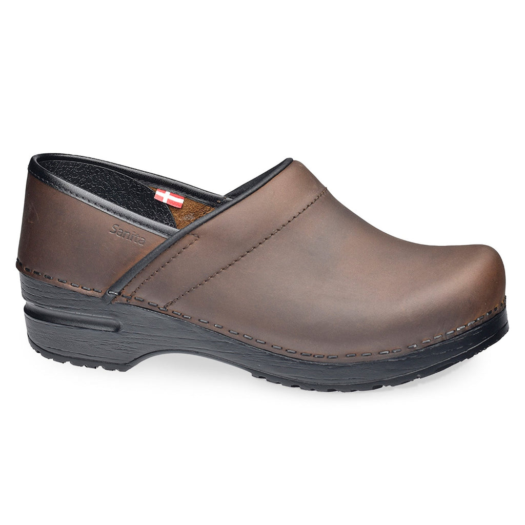 Sanita Pro. Oiled Leather Men's Clog in Antique Brown