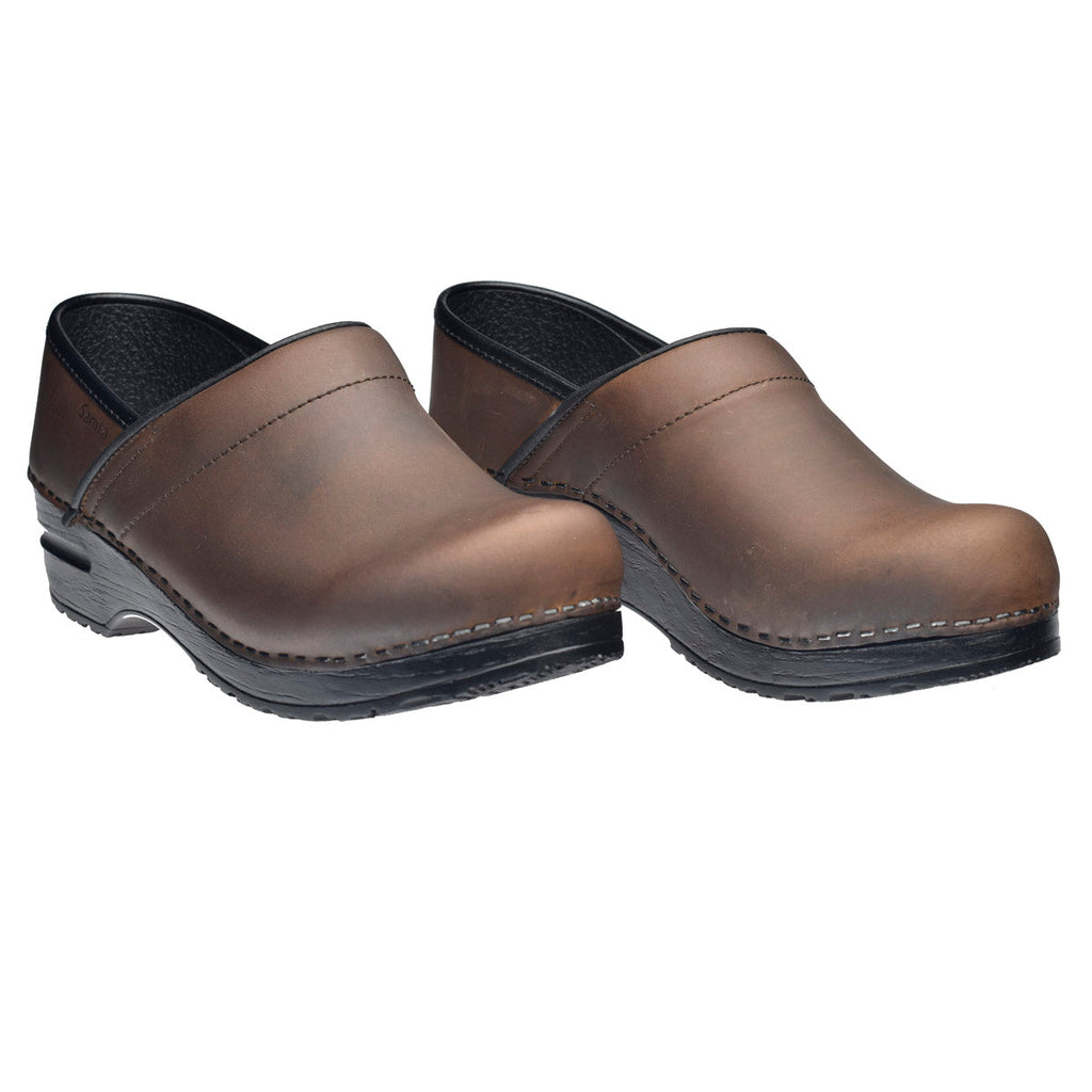 Sanita Pro. Oiled Leather Men's Clog in Antique Brown