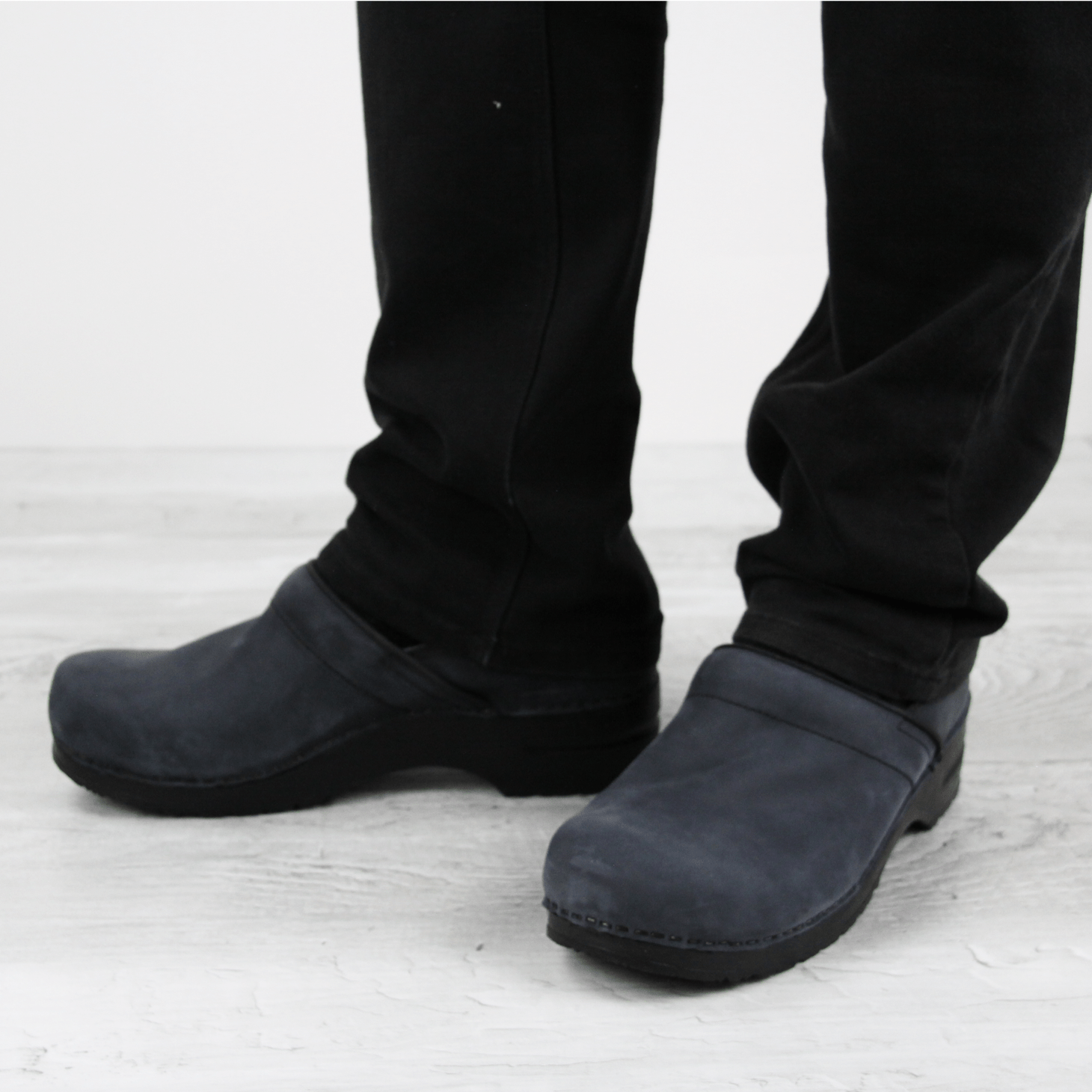 Sanita Pro. Oiled Leather Men's Clog in Ink