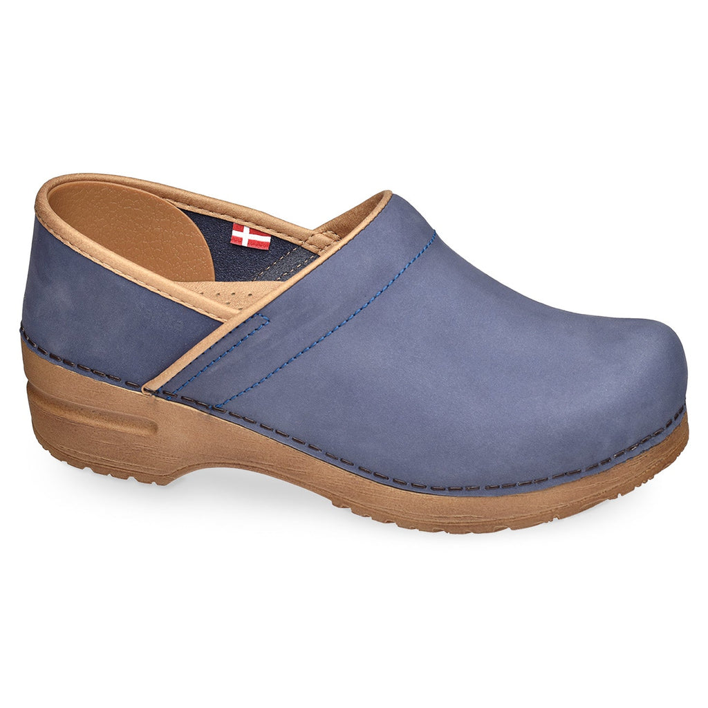 Sanita Pro. Oiled Leather Women's Clog in Dove Blue