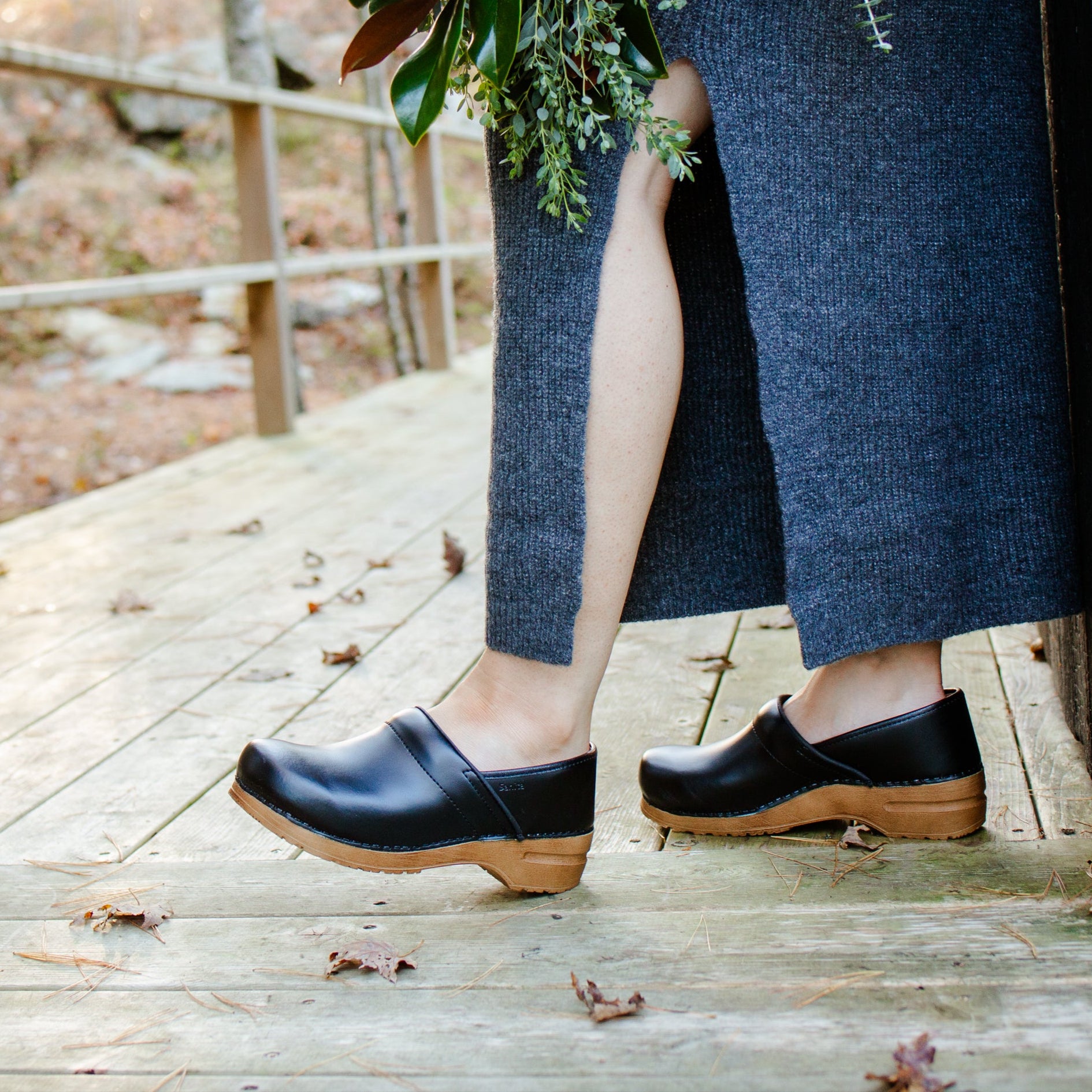 Sanita Pro. PU Women's Clog in Black/Tan