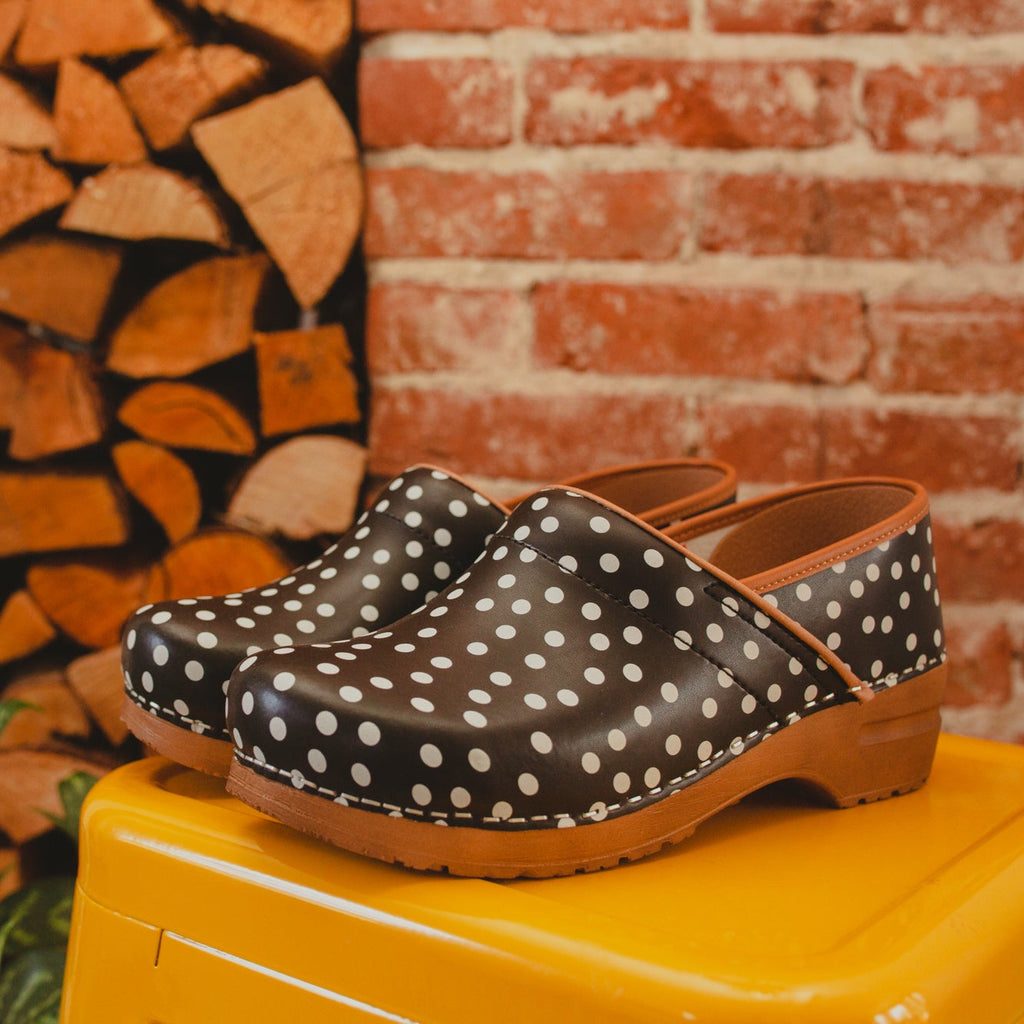 Sanita Roxbury Women's Clog in Black