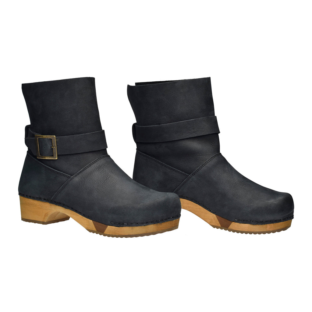 Sanita Runa Women's Wood Boot in Black