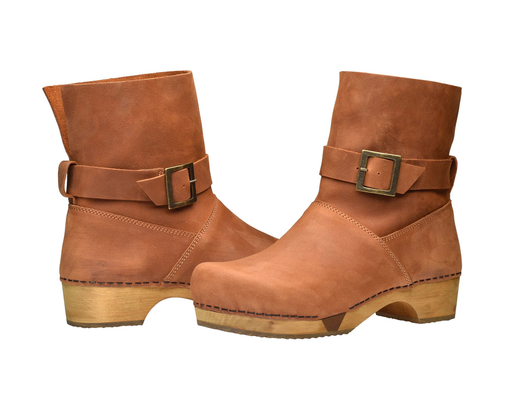 Sanita Runa Women's Wood Boot in Cognac