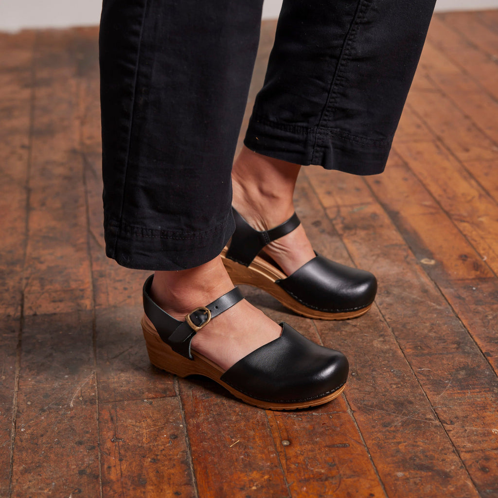 Sanita Sansi Women's Sandal in Black