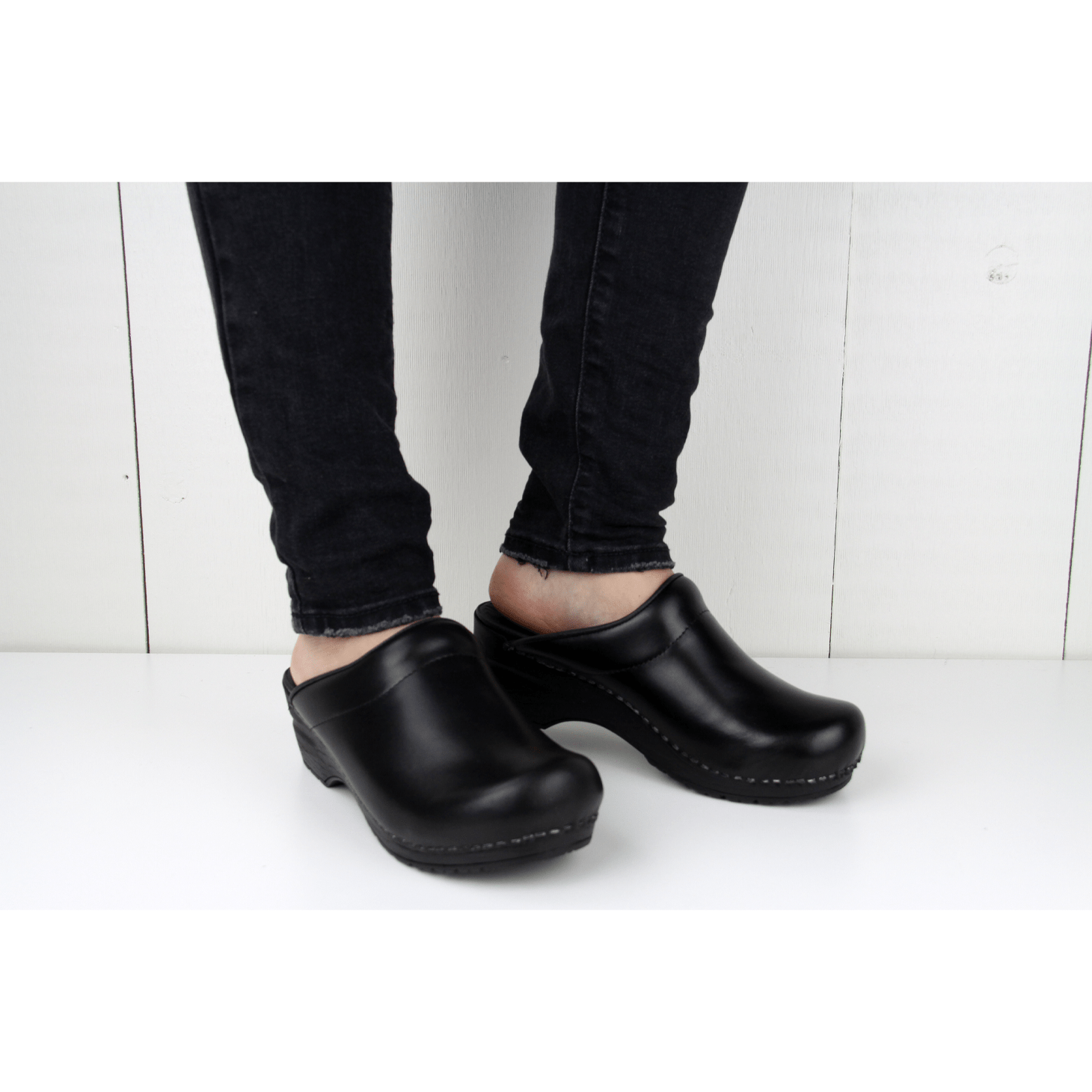 Sanita Sonja Cabrio Women's Clog in Black