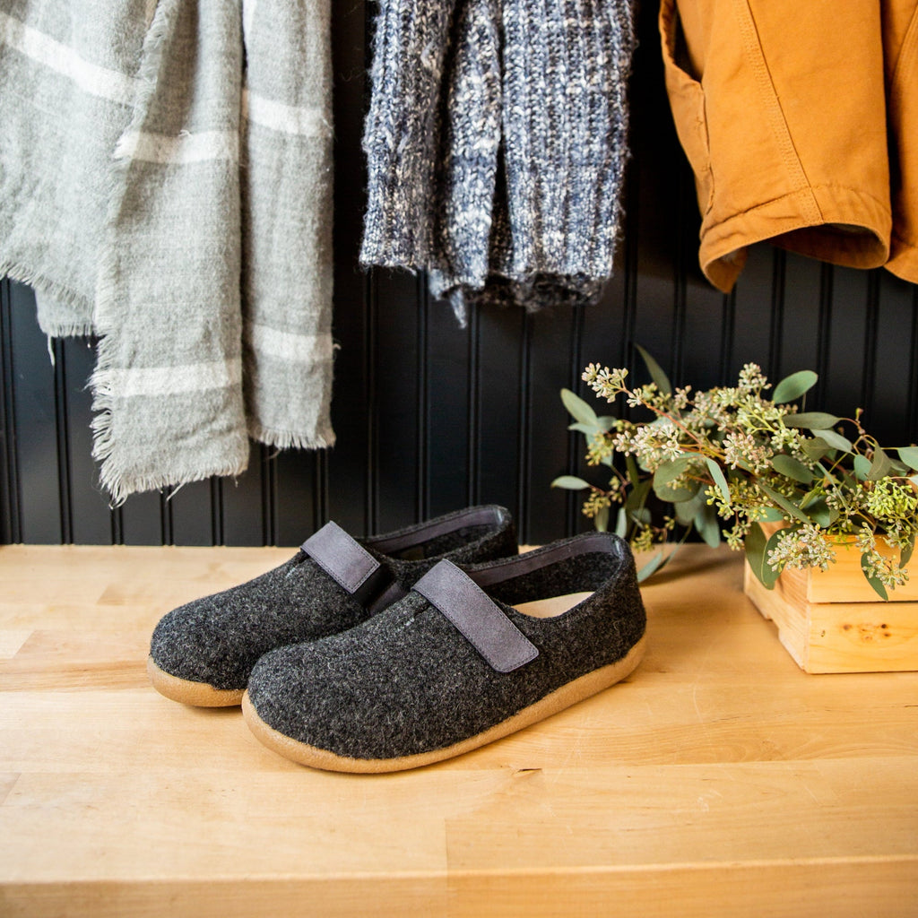 Sanita Varde Unisex Slipper in Charcoal