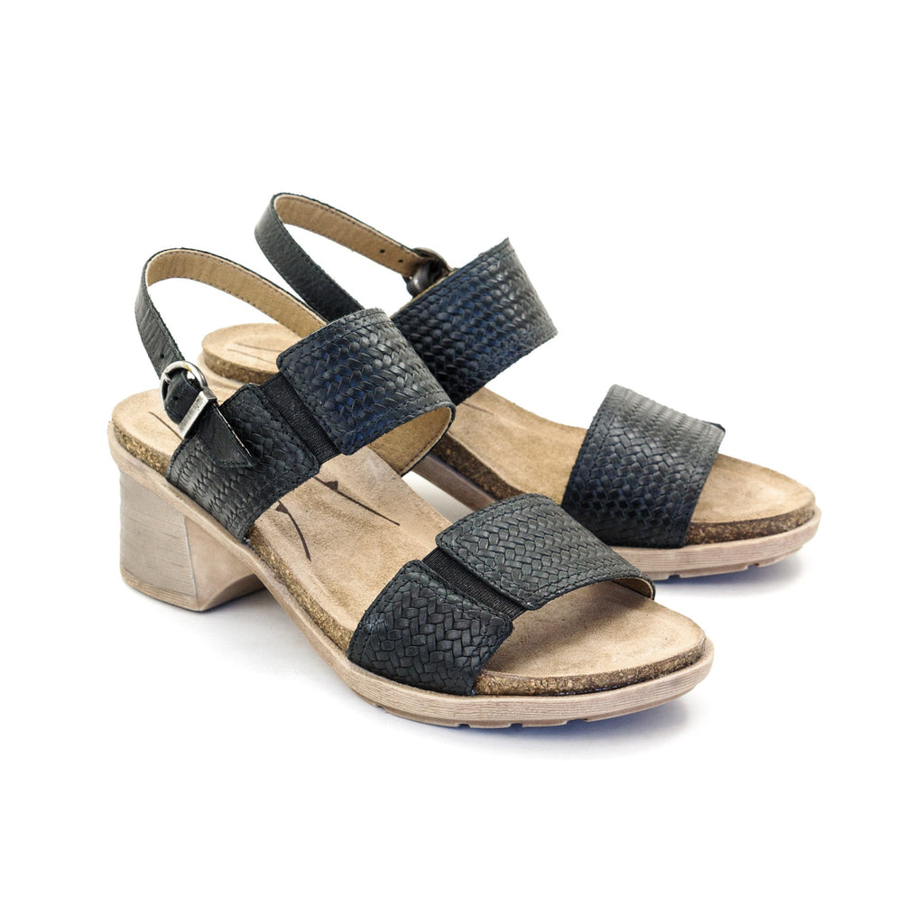 Dromedaris Selena Leather Sandals
