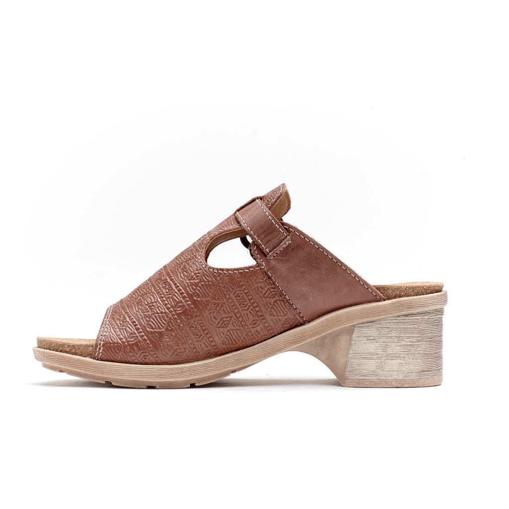 Dromedaris Sharon Leather Mule Sandals