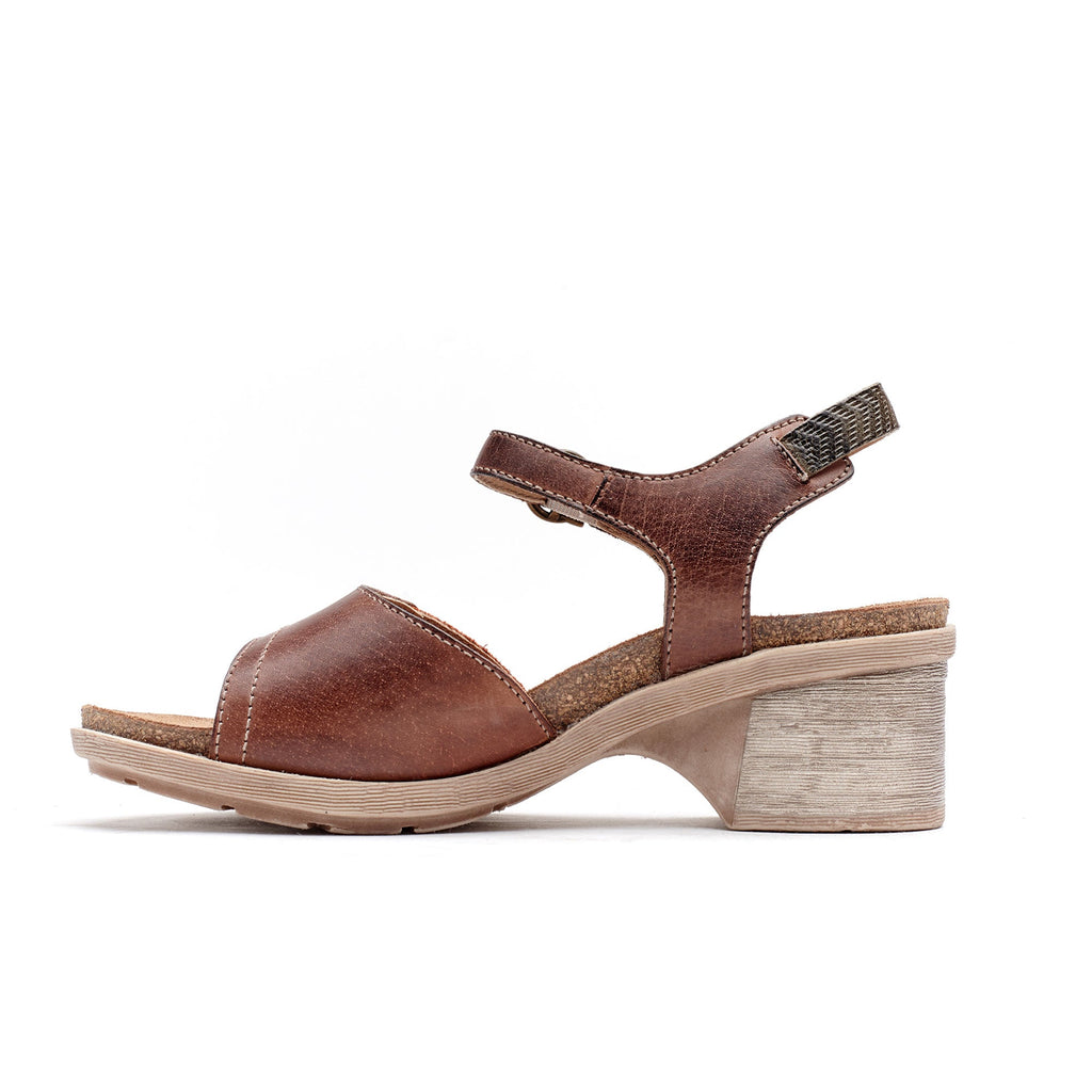 Dromedaris Shelly Leather Sandals