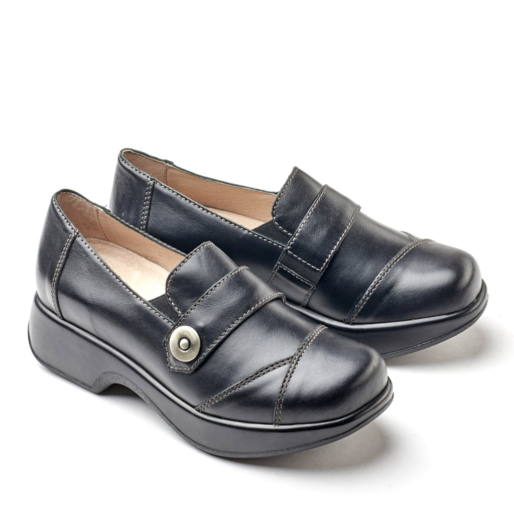 Dromedaris Stella Leather Slip-On Comfort Shoe