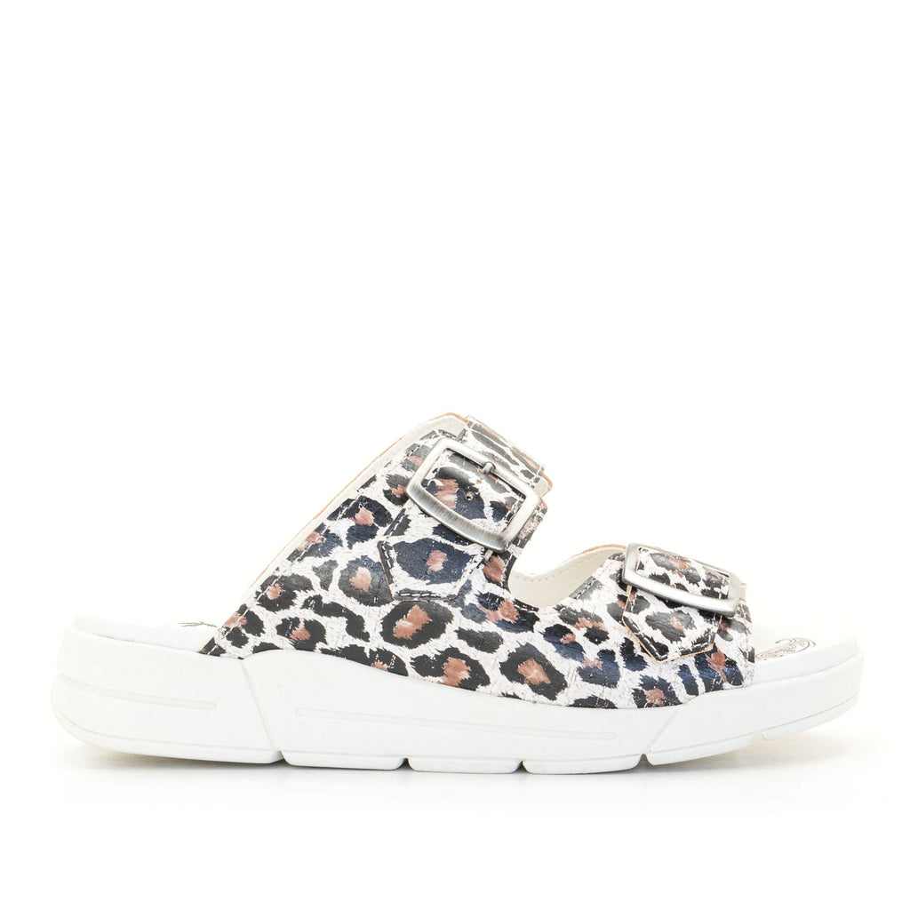 Dromedaris Terry Slip-On Leather Sandal in Animal Prints